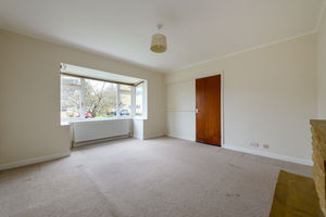 Sitting Room- click for photo gallery